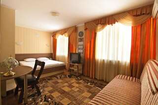 Отели типа «постель и завтрак» Гостиница Ингул Николаев Полулюкс-3