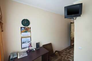 Отели типа «постель и завтрак» Гостиница Ингул Николаев Одноместный номер-2