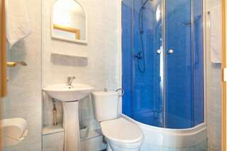 Отели типа «постель и завтрак» Гостиница Ингул Николаев Одноместный номер-4